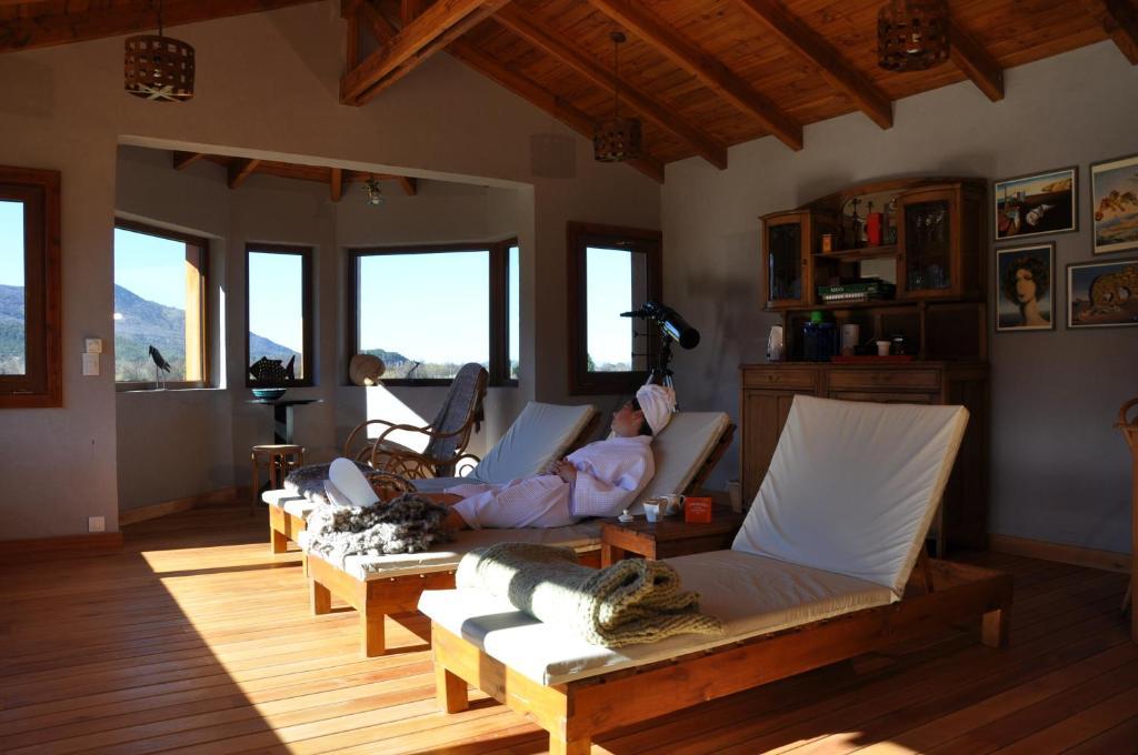 Hosteria Ruca Kitai Villa Lago Rivadavia 外观 照片