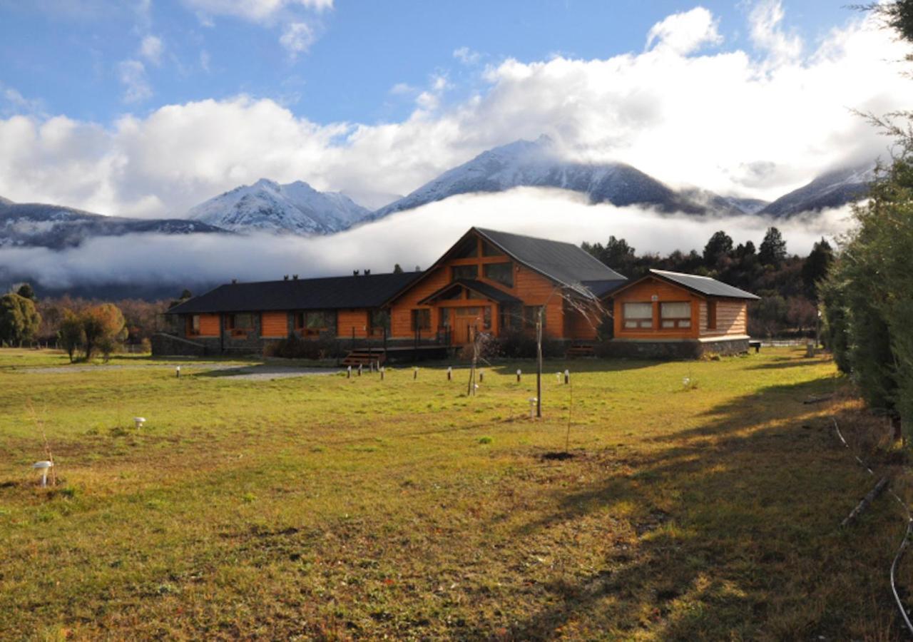 Hosteria Ruca Kitai Villa Lago Rivadavia 外观 照片